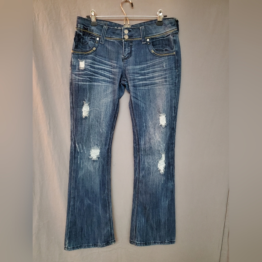 Almost Famous Jeans Size 13